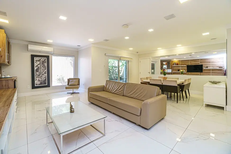 Foto 6 de Casa de Condomínio com 4 quartos à venda, 260m2 em Jardim Prudência, São Paulo - SP