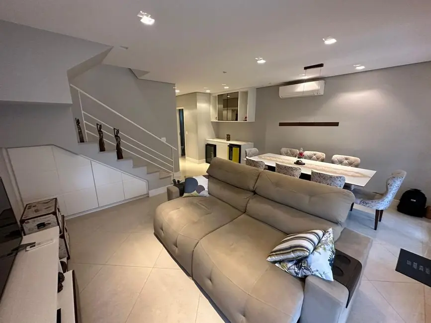 Casa de Condomínio com 3 quartos à venda, 102m2 em Vila Sofia, São Paulo - SP - imagem 3 Foto 3 de Casa de Condomínio com 3 quartos à venda, 102m2 em Vila Sofia, São Paulo - SP