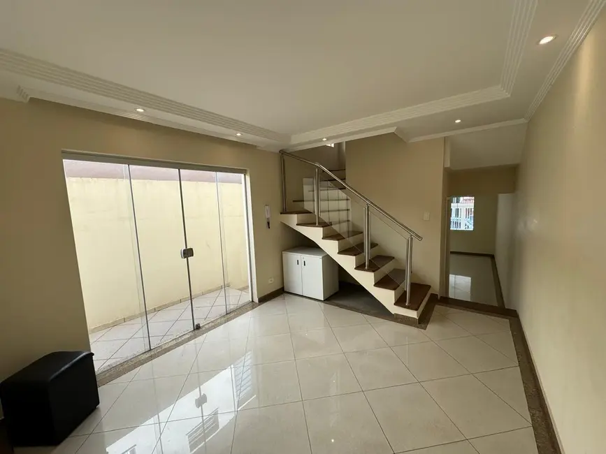 Foto 7 de Casa com 3 quartos à venda, 134m2 em Jardim Luanda, São Paulo - SP