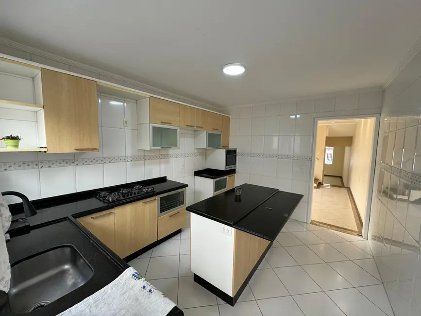 Foto 9 de Casa com 3 quartos à venda, 134m2 em Jardim Luanda, São Paulo - SP