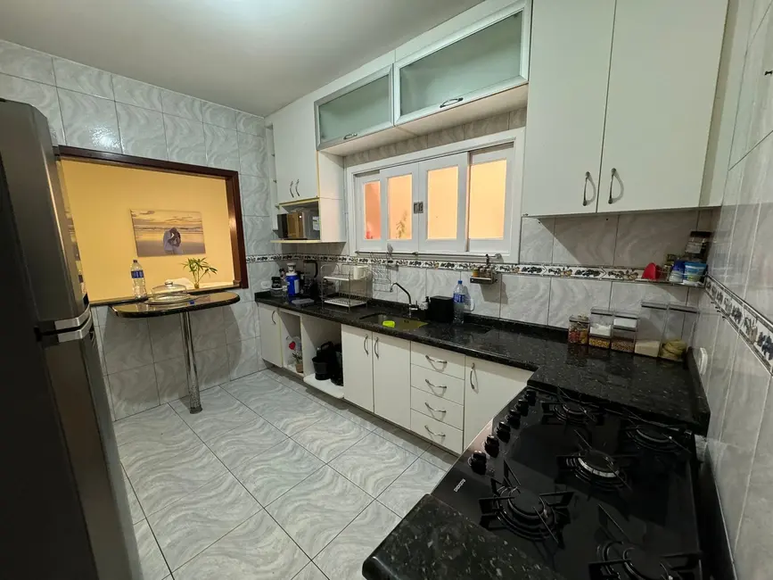 Foto 8 de Casa com 3 quartos à venda, 305m2 em Jardim Santa Cruz (Campo Grande), São Paulo - SP