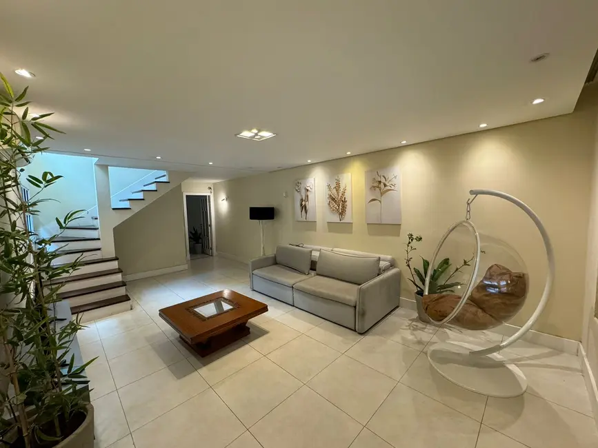 Foto 1 de Casa com 3 quartos à venda, 305m2 em Jardim Santa Cruz (Campo Grande), São Paulo - SP