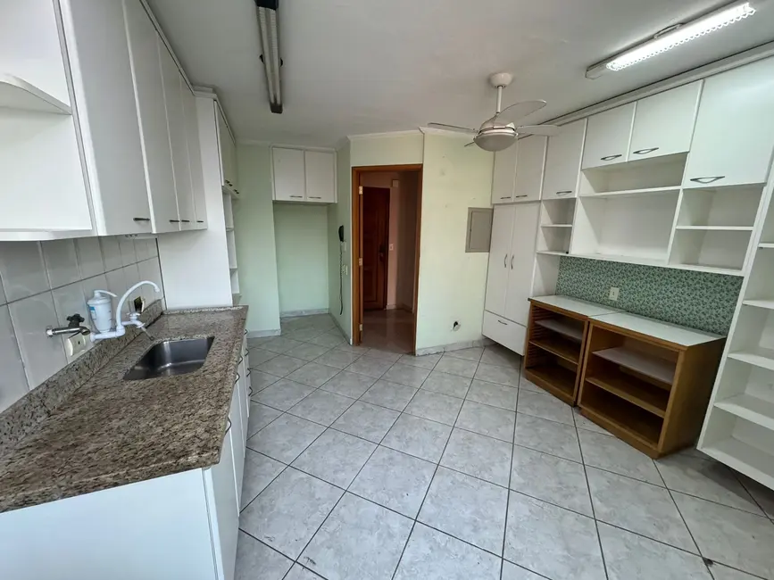 Foto 4 de Apartamento com 4 quartos à venda, 230m2 em Jardim Marajoara, São Paulo - SP