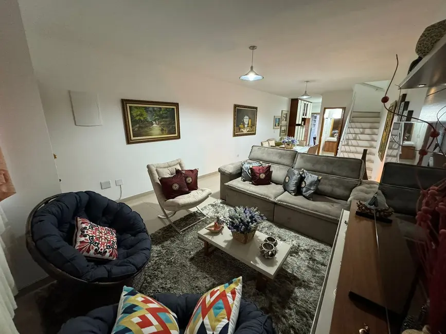 Casa com 3 quartos à venda, 119m2 em Jardim Cidália, São Paulo - SP - imagem 4 Foto 4 de Casa com 3 quartos à venda, 119m2 em Jardim Cidália, São Paulo - SP