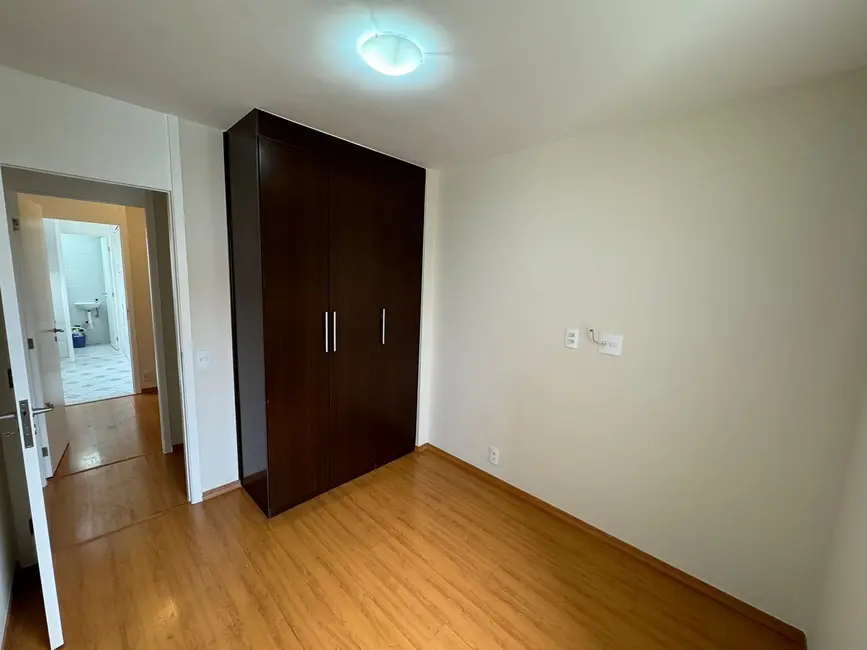 Foto 6 de Apartamento com 3 quartos para alugar, 96m2 em Vila Sofia, São Paulo - SP