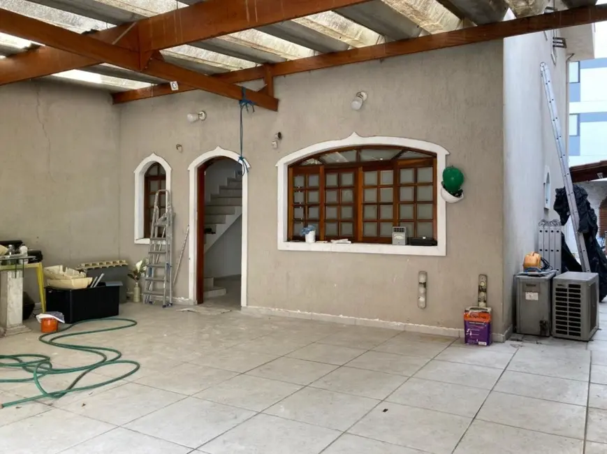 Foto 2 de Sobrado com 3 quartos à venda, 108m2 em Campo Grande, São Paulo - SP