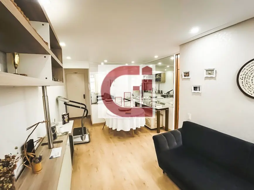 Foto 2 de Apartamento com 3 quartos à venda, 74m2 em Vila Sofia, São Paulo - SP