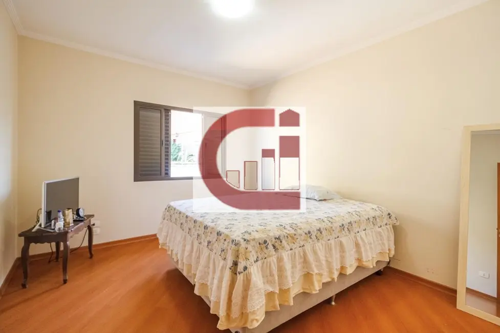 Casa com 4 quartos à venda, 350m2 em Jardim Prudência, São Paulo - SP - imagem 8 Foto 8 de Casa com 4 quartos à venda, 350m2 em Jardim Prudência, São Paulo - SP