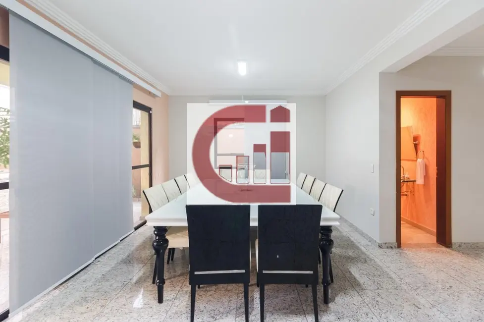 Casa com 4 quartos à venda, 350m2 em Jardim Prudência, São Paulo - SP - imagem 3 Foto 3 de Casa com 4 quartos à venda, 350m2 em Jardim Prudência, São Paulo - SP