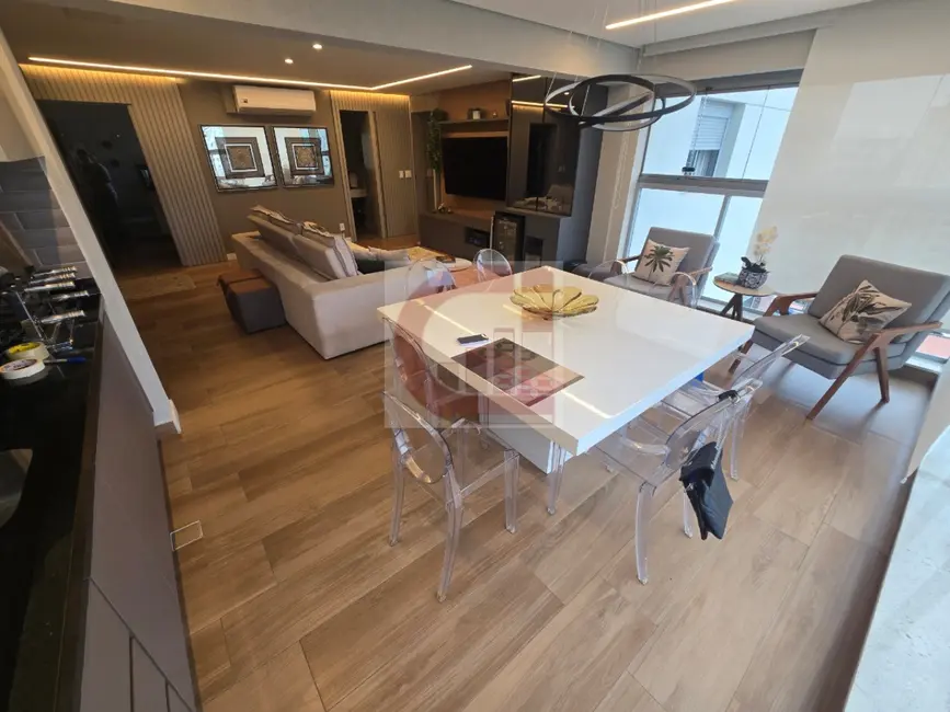 Foto 5 de Apartamento com 3 quartos à venda, 122m2 em Vila Sofia, São Paulo - SP