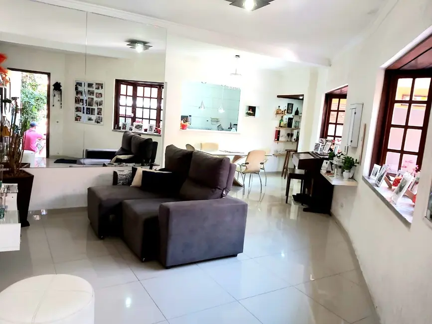 Casa com 4 quartos à venda, 94m2 em Jardim Marabá(Zona Sul), São Paulo - SP - imagem 2 Foto 2 de Casa com 4 quartos à venda, 94m2 em Jardim Marabá(Zona Sul), São Paulo - SP