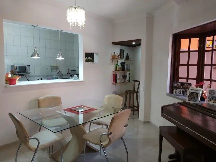 Casa com 4 quartos à venda, 94m2 em Jardim Marabá(Zona Sul), São Paulo - SP - imagem 4 Foto 4 de Casa com 4 quartos à venda, 94m2 em Jardim Marabá(Zona Sul), São Paulo - SP