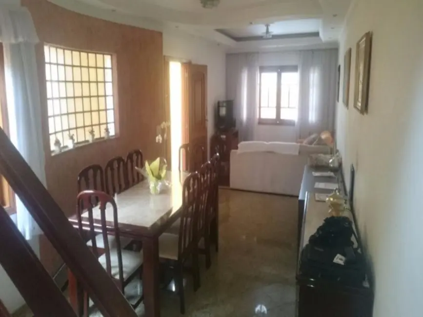 Foto 1 de Sobrado com 4 quartos à venda, 161m2 em Jardim Marajoara, São Paulo - SP