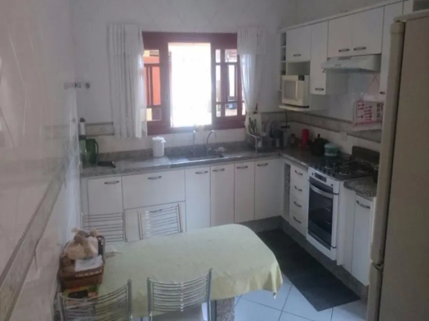 Foto 3 de Sobrado com 4 quartos à venda, 161m2 em Jardim Marajoara, São Paulo - SP