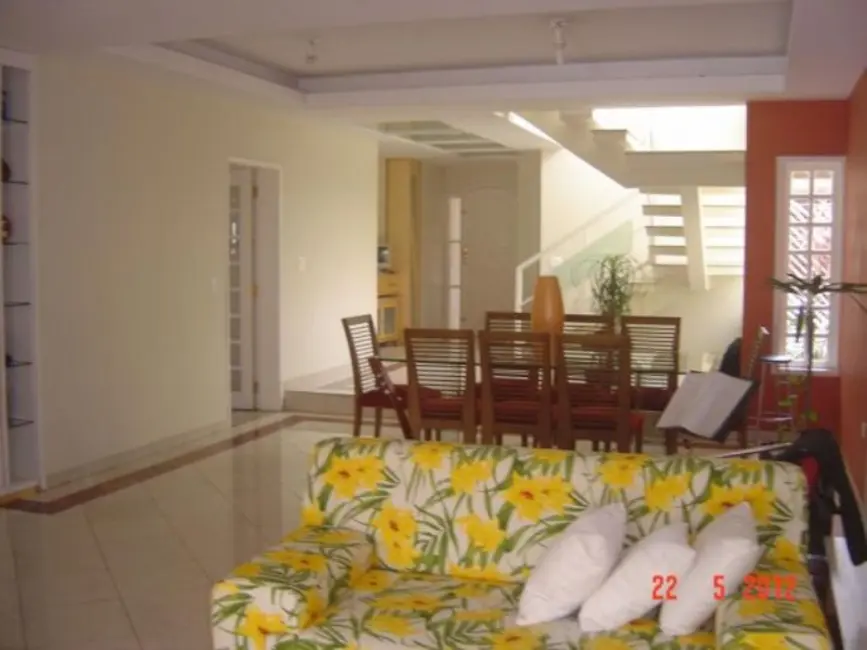 Foto 2 de Sobrado com 4 quartos à venda, 336m2 em São Paulo - SP