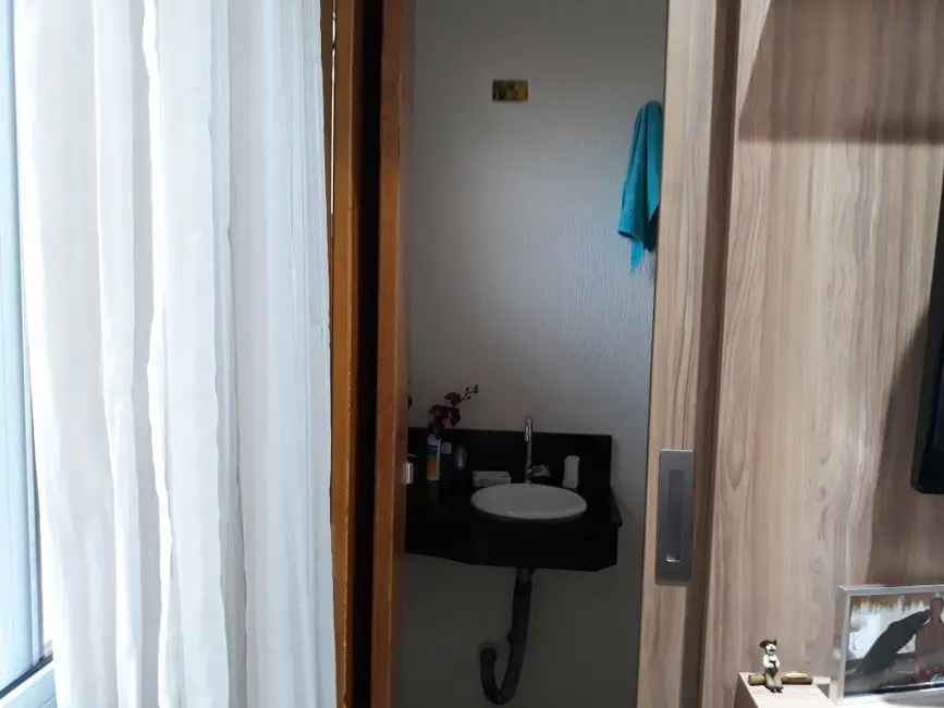 Foto 3 de Casa com 3 quartos à venda, 85m2 em Vila Isa, São Paulo - SP