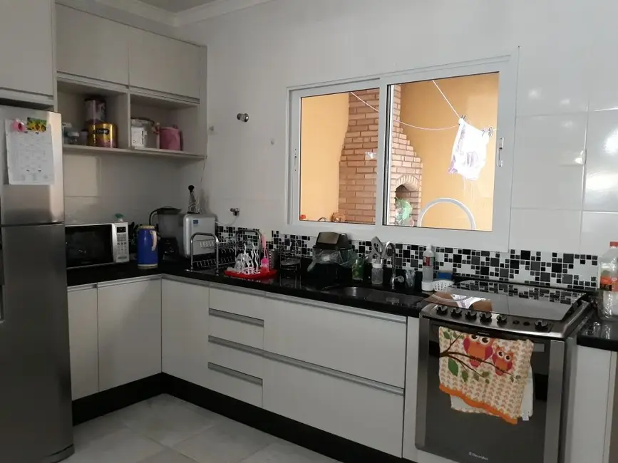 Foto 6 de Casa com 3 quartos à venda, 85m2 em Vila Isa, São Paulo - SP