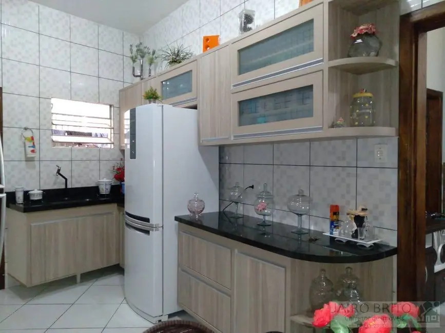 Foto 2 de Casa com 3 quartos à venda, 120m2 em Centro, Ubaitaba - BA