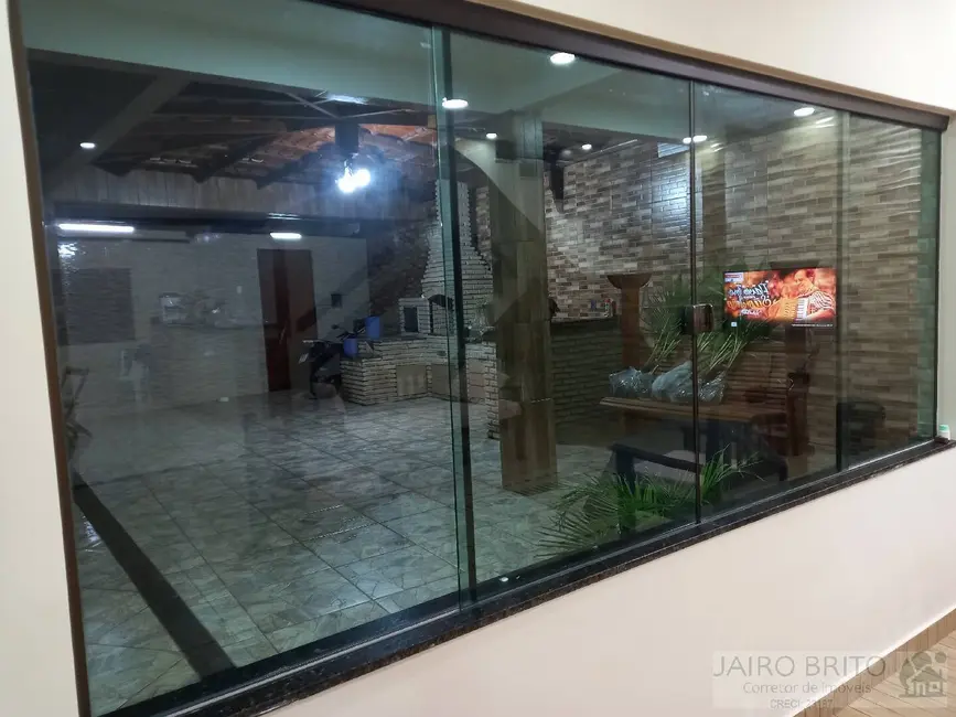 Foto 2 de Casa com 3 quartos à venda, 270m2 em Olivença, Ilheus - BA