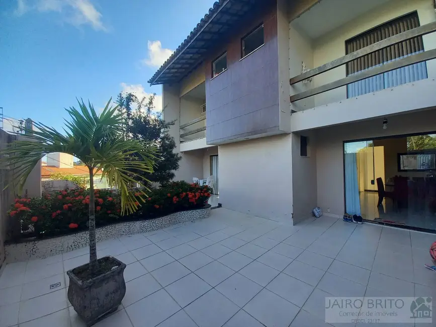 Foto 2 de Casa com 4 quartos à venda, 450m2 em Boa Vista, Ilheus - BA