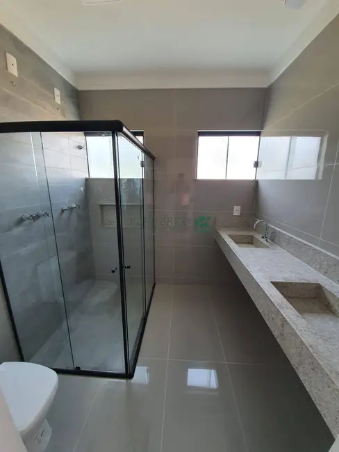 Foto 8 de Casa com 3 quartos para alugar, 153m2 em Nossa Senhora da Vitória, Ilheus - BA