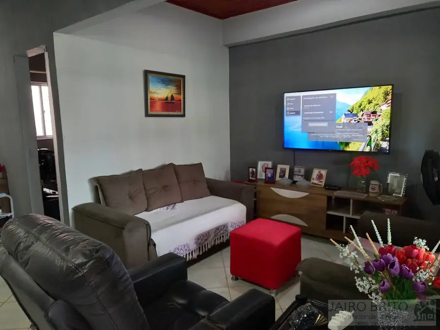 Casa com 5 quartos à venda, 200m2 em Hernani Sá, Ilheus - BA - imagem 7 Foto 7 de Casa com 5 quartos à venda, 200m2 em Hernani Sá, Ilheus - BA