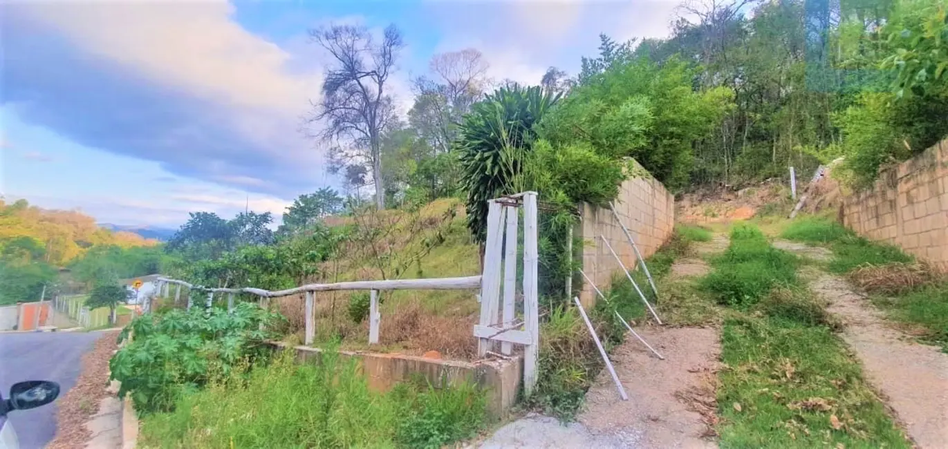 Foto 2 de Terreno / Lote à venda, 1862m2 em Jardim Copacabana, Jundiai - SP