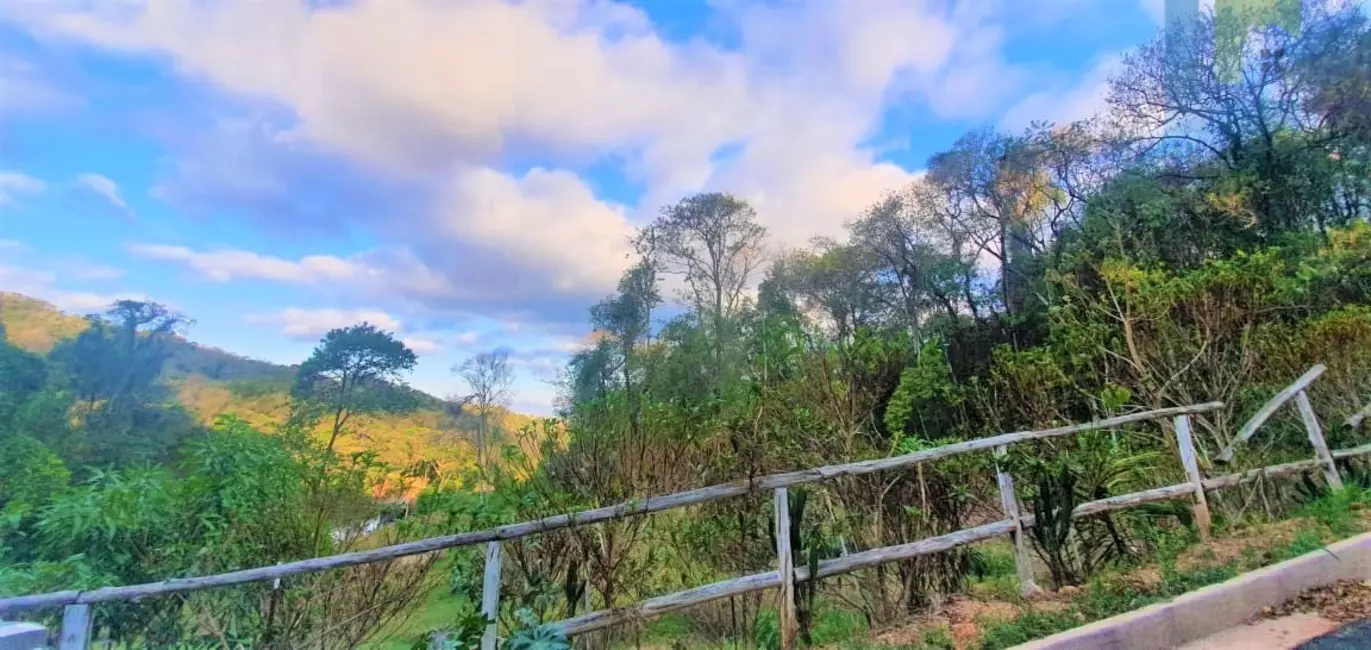 Foto 5 de Terreno / Lote à venda, 2557m2 em Jardim Copacabana, Jundiai - SP