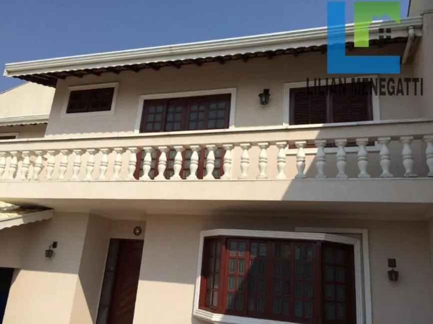 Foto 2 de Casa com 3 quartos à venda, 182m2 em Vila Galvão, Jundiai - SP