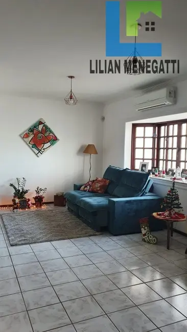Casa com 3 quartos à venda, 182m2 em Vila Galvão, Jundiai - SP - imagem 5 Foto 5 de Casa com 3 quartos à venda, 182m2 em Vila Galvão, Jundiai - SP