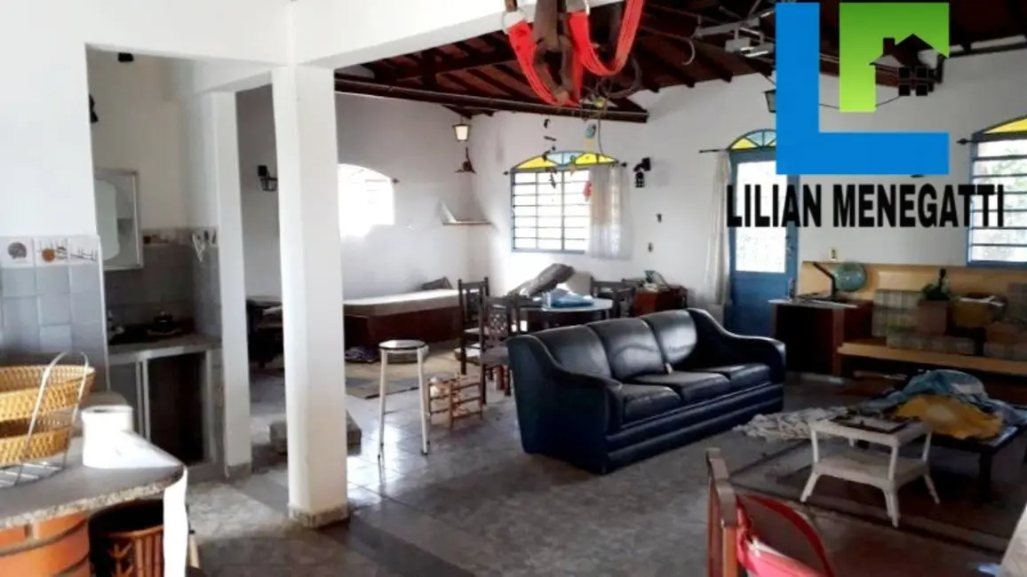 Foto 2 de Chácara com 3 quartos à venda, 320m2 em Chácara Companheiros, Jundiai - SP