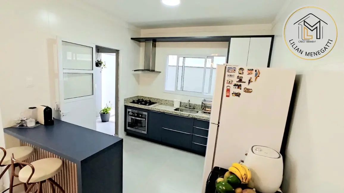 Casa com 3 quartos à venda, 150m2 em Jundiai - SP - imagem 3 Foto 3 de Casa com 3 quartos à venda, 150m2 em Jundiai - SP