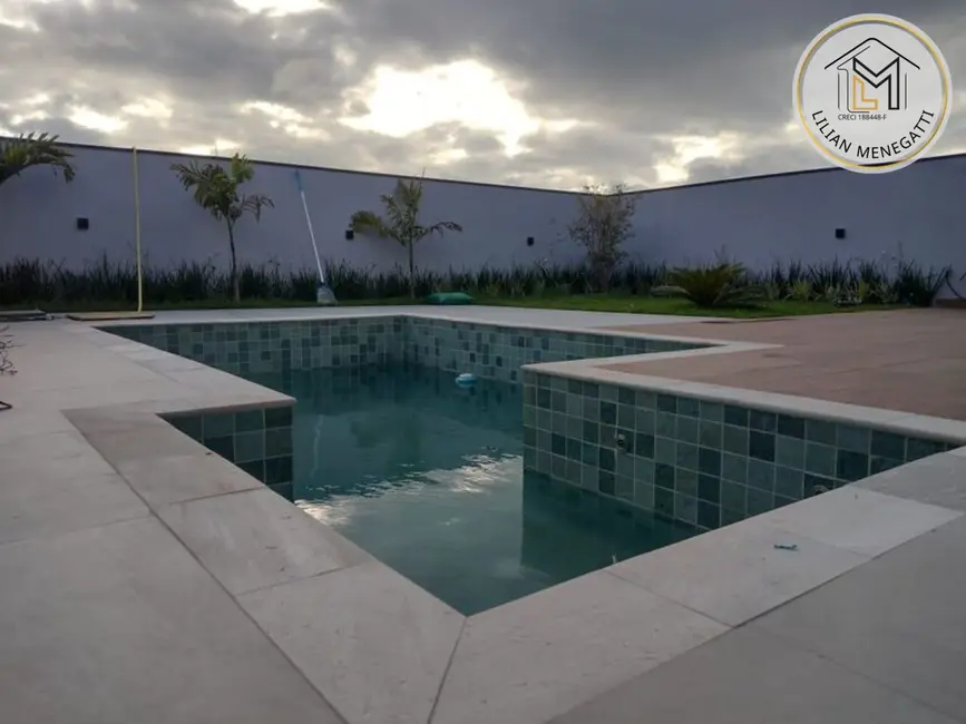 Foto 3 de Casa de Condomínio com 3 quartos à venda, 360m2 em Jundiai - SP