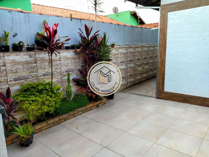 Casa com 3 quartos à venda, 200m2 em Itupeva - SP - imagem 4 Foto 4 de Casa com 3 quartos à venda, 200m2 em Itupeva - SP