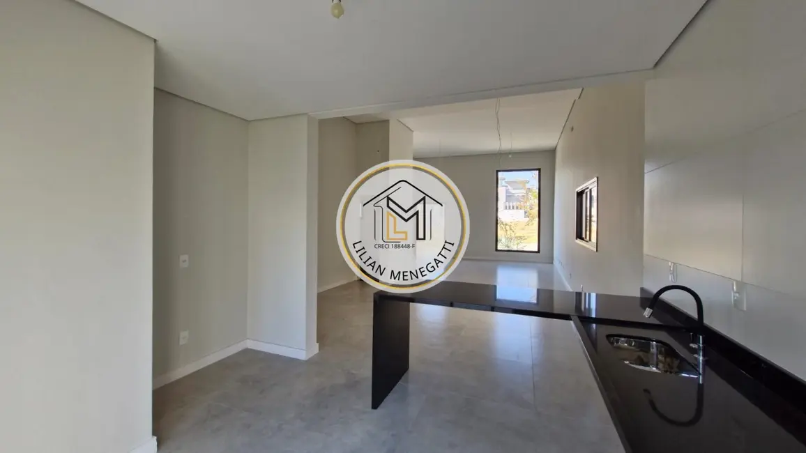 Casa de Condomínio com 3 quartos à venda, 300m2 em Itupeva - SP - imagem 8 Foto 8 de Casa de Condomínio com 3 quartos à venda, 300m2 em Itupeva - SP