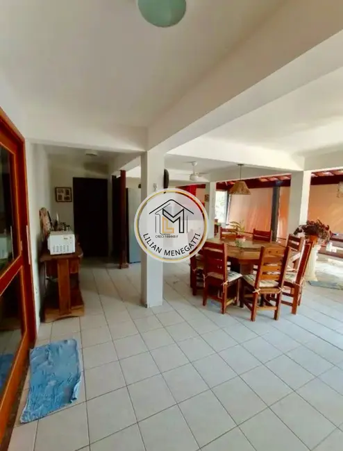 Chácara com 3 quartos à venda, 1090m2 em Caxambu, Jundiai - SP - imagem 8 Foto 8 de Chácara com 3 quartos à venda, 1090m2 em Caxambu, Jundiai - SP