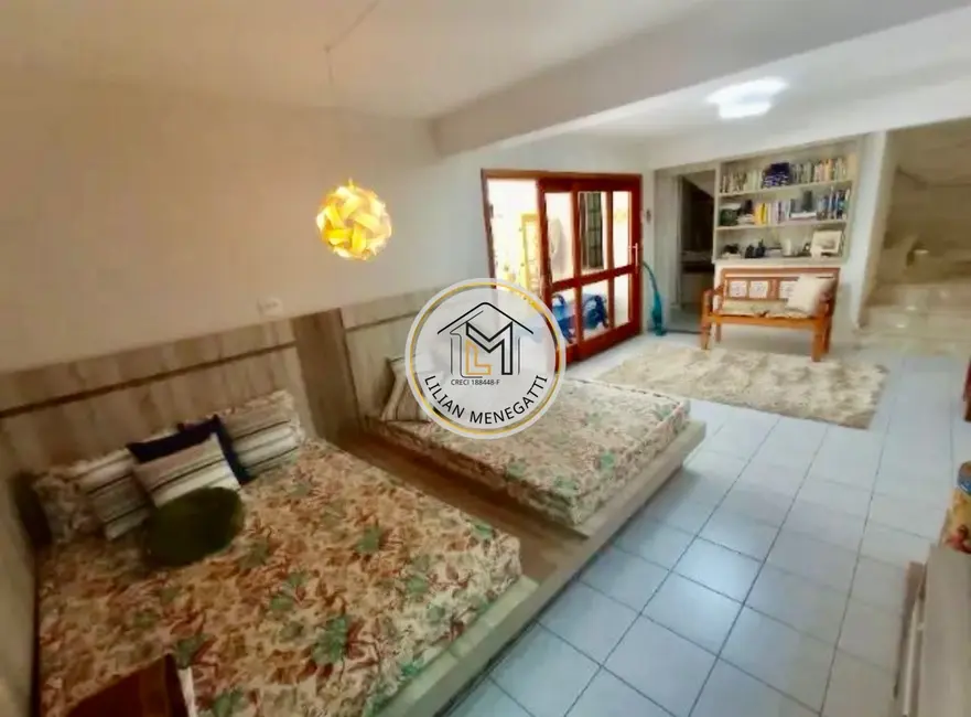 Chácara com 3 quartos à venda, 1090m2 em Caxambu, Jundiai - SP - imagem 9 Foto 9 de Chácara com 3 quartos à venda, 1090m2 em Caxambu, Jundiai - SP