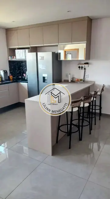 Foto 2 de Casa de Condomínio com 3 quartos à venda, 215m2 em Loteamento Vale dos Lagos, Varzea Paulista - SP