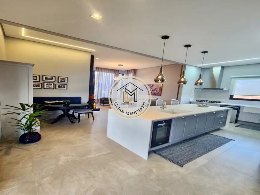 Foto 3 de Casa de Condomínio com 4 quartos à venda, 483m2 em Horto Florestal, Jundiai - SP