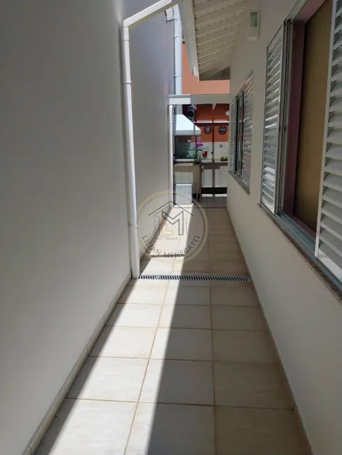 Foto 4 de Casa com 3 quartos à venda e para alugar, 190m2 em Jardim Itália, Jundiai - SP
