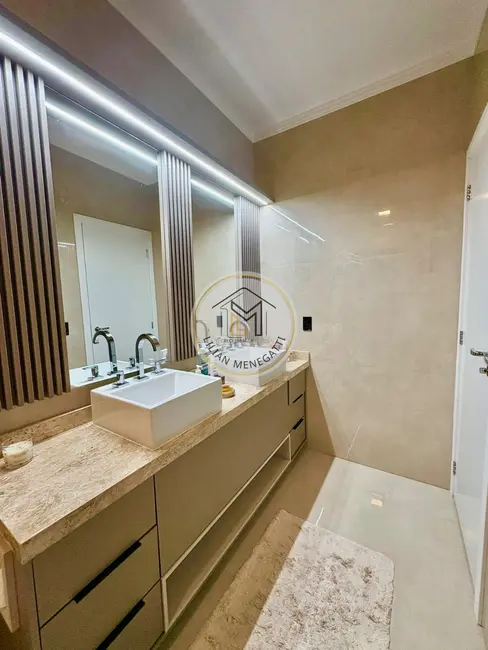 Foto 2 de Casa de Condomínio com 3 quartos à venda, 360m2 em Jundiai - SP