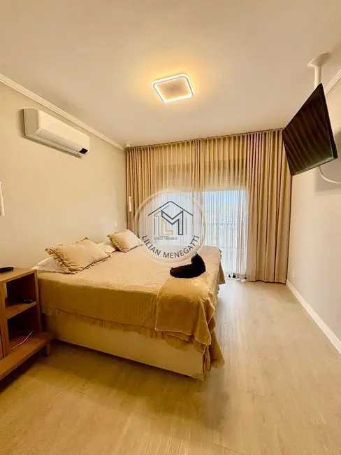Foto 4 de Casa de Condomínio com 3 quartos à venda, 360m2 em Jundiai - SP