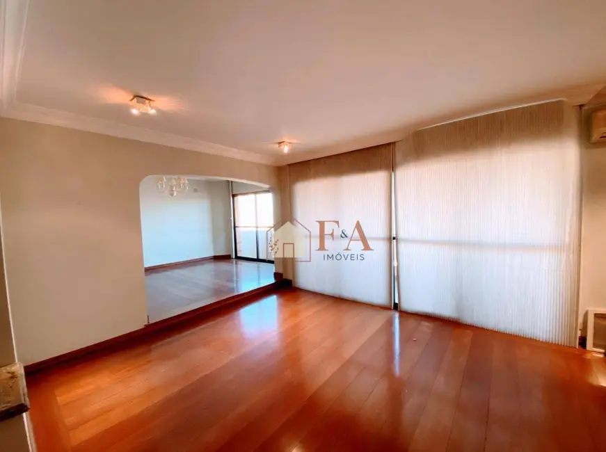 Foto 2 de Apartamento com 3 quartos à venda, 274m2 em Centro, Piracicaba - SP