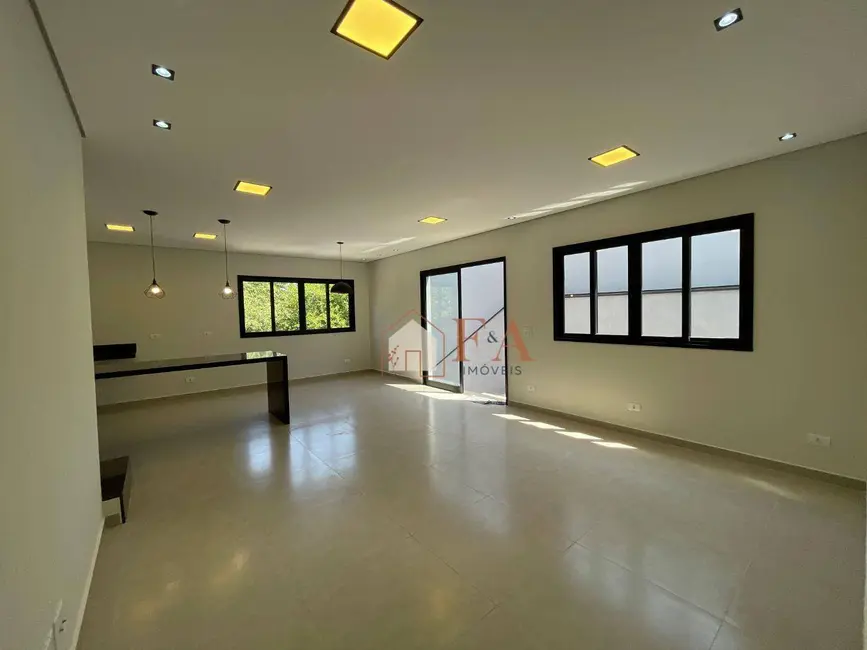 Casa de Condomínio com 3 quartos à venda, 192m2 em Jardim São Francisco, Piracicaba - SP - imagem 2 Foto 2 de Casa de Condomínio com 3 quartos à venda, 192m2 em Jardim São Francisco, Piracicaba - SP