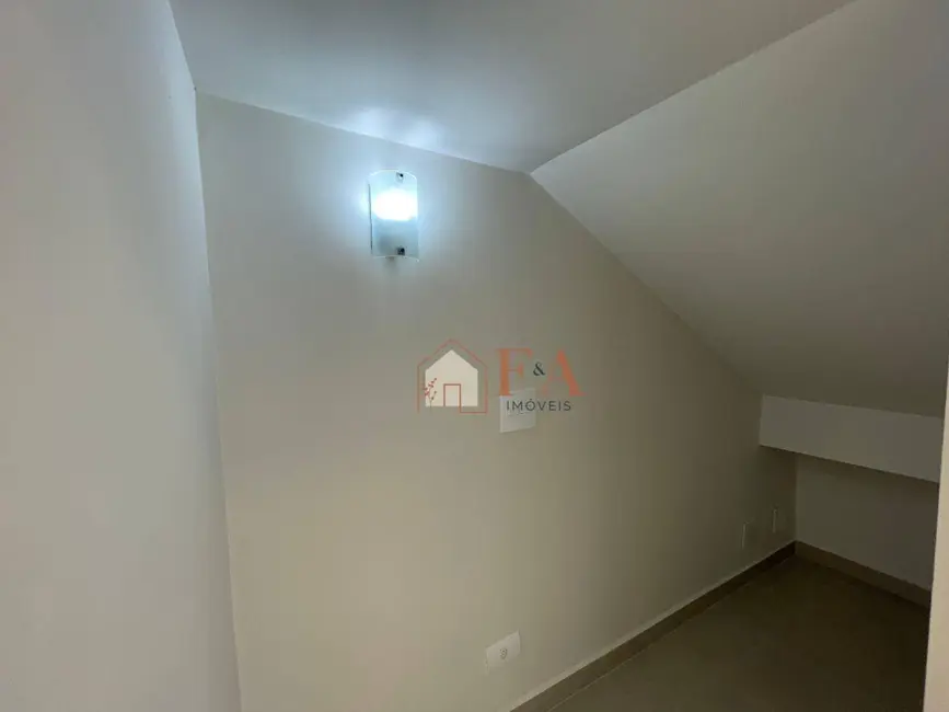 Casa de Condomínio com 3 quartos à venda, 192m2 em Jardim São Francisco, Piracicaba - SP - imagem 5 Foto 5 de Casa de Condomínio com 3 quartos à venda, 192m2 em Jardim São Francisco, Piracicaba - SP