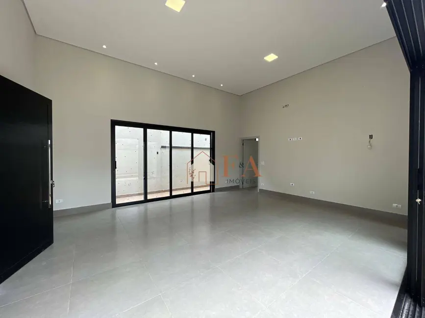 Foto 2 de Casa de Condomínio com 3 quartos à venda, 300m2 em Água Branca, Piracicaba - SP