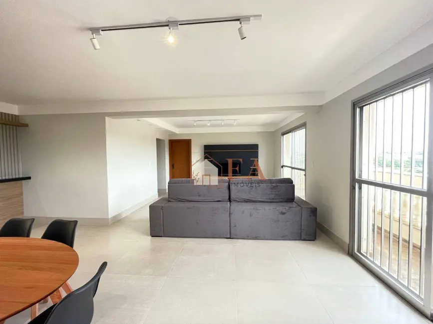 Foto 2 de Apartamento com 4 quartos à venda, 150m2 em Centro, Piracicaba - SP