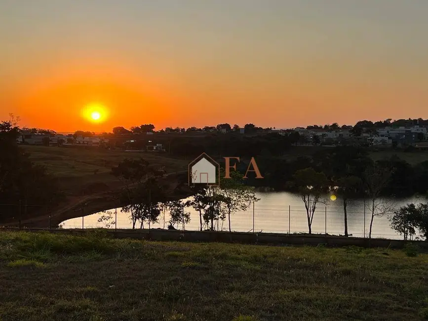Foto 1 de Terreno / Lote à venda, 469m2 em Santa Rosa, Piracicaba - SP