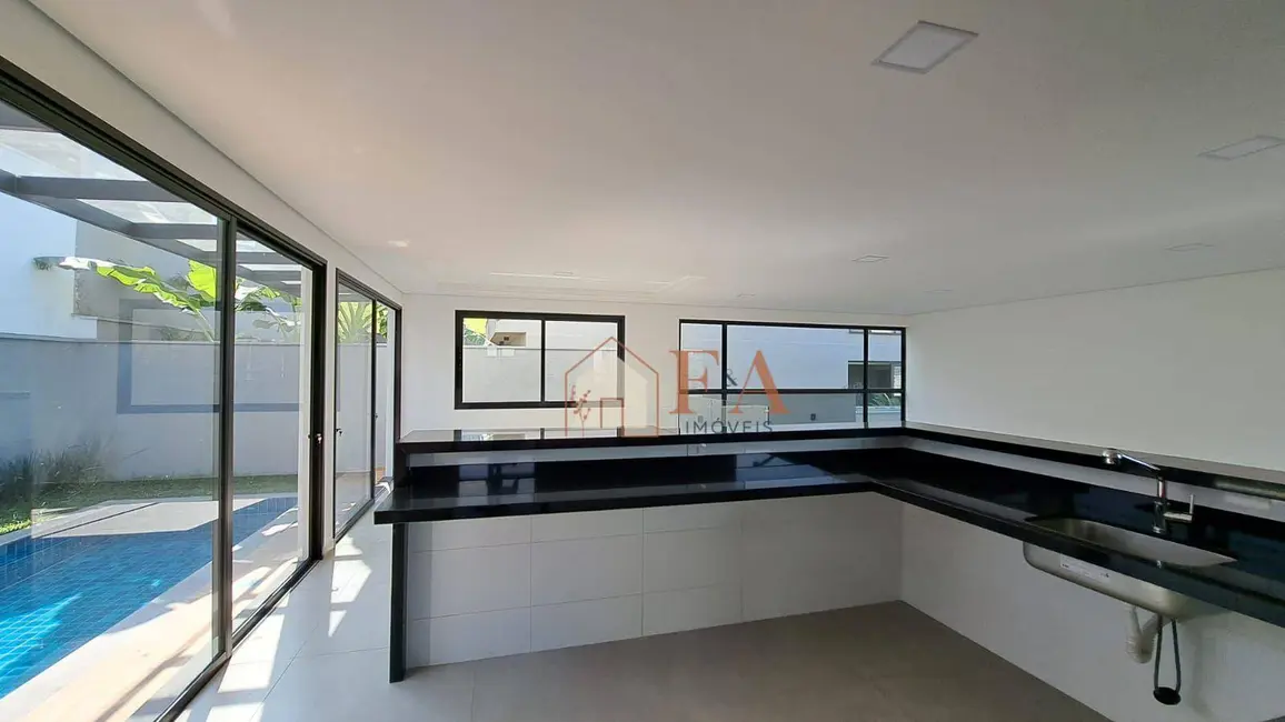 Casa de Condomínio com 3 quartos à venda, 328m2 em Santa Rosa, Piracicaba - SP - imagem 9 Foto 9 de Casa de Condomínio com 3 quartos à venda, 328m2 em Santa Rosa, Piracicaba - SP