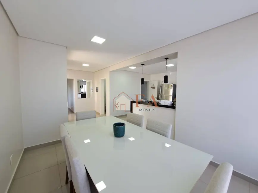 Casa de Condomínio com 3 quartos à venda, 267m2 em Jardim São Francisco, Piracicaba - SP - imagem 9 Foto 9 de Casa de Condomínio com 3 quartos à venda, 267m2 em Jardim São Francisco, Piracicaba - SP